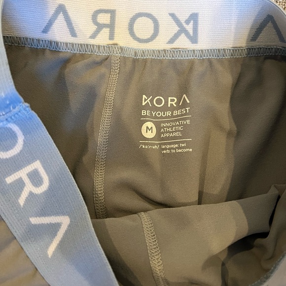 KORA Women’s Active Grey Leggings - Picture 2 of 3